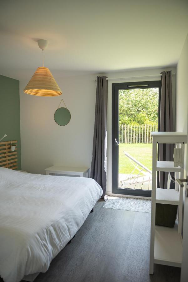 Les Lodges De Beg Leguer - Cote De Granit Rose Lannion Exterior photo